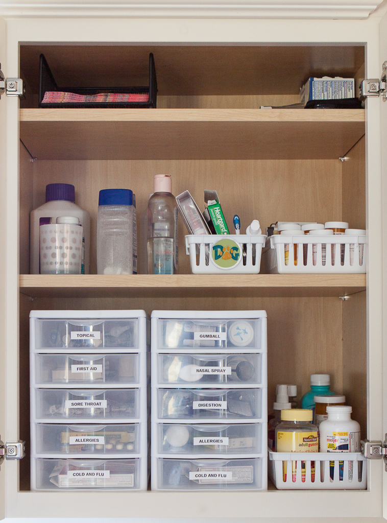Organized medicine cabinet-3
